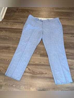 Lineage Andrew Dress Pant in Light Blue Flat Front Mens size 48 NWT